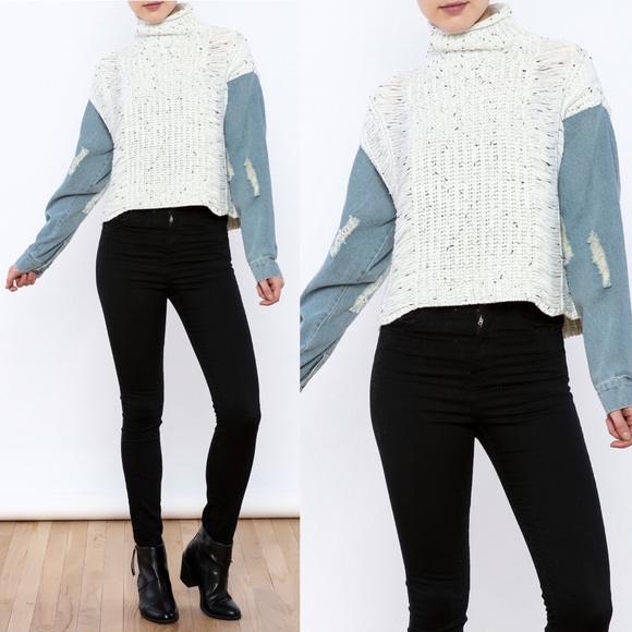 Rehab Cable Knit Denim Sleeve Sweater 